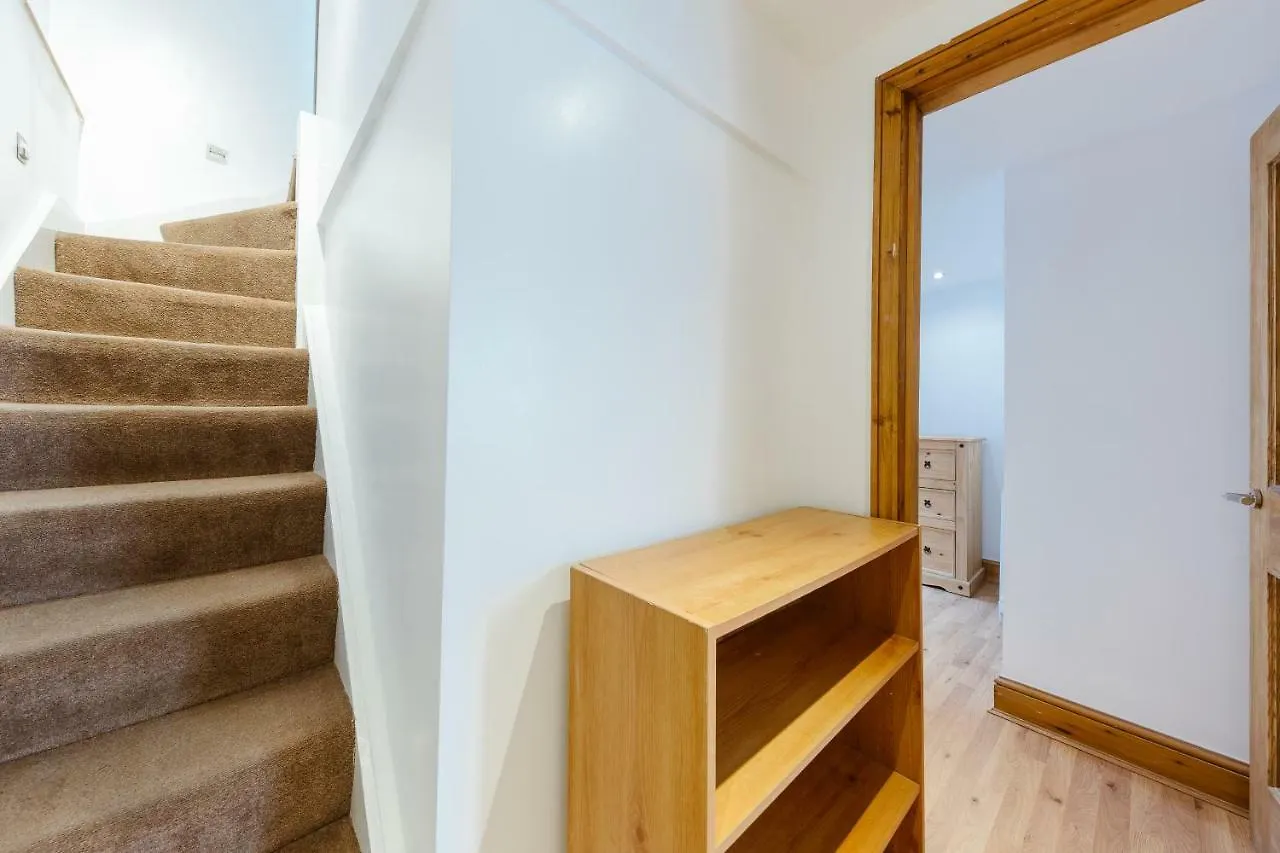 Regent Canal Apartments London